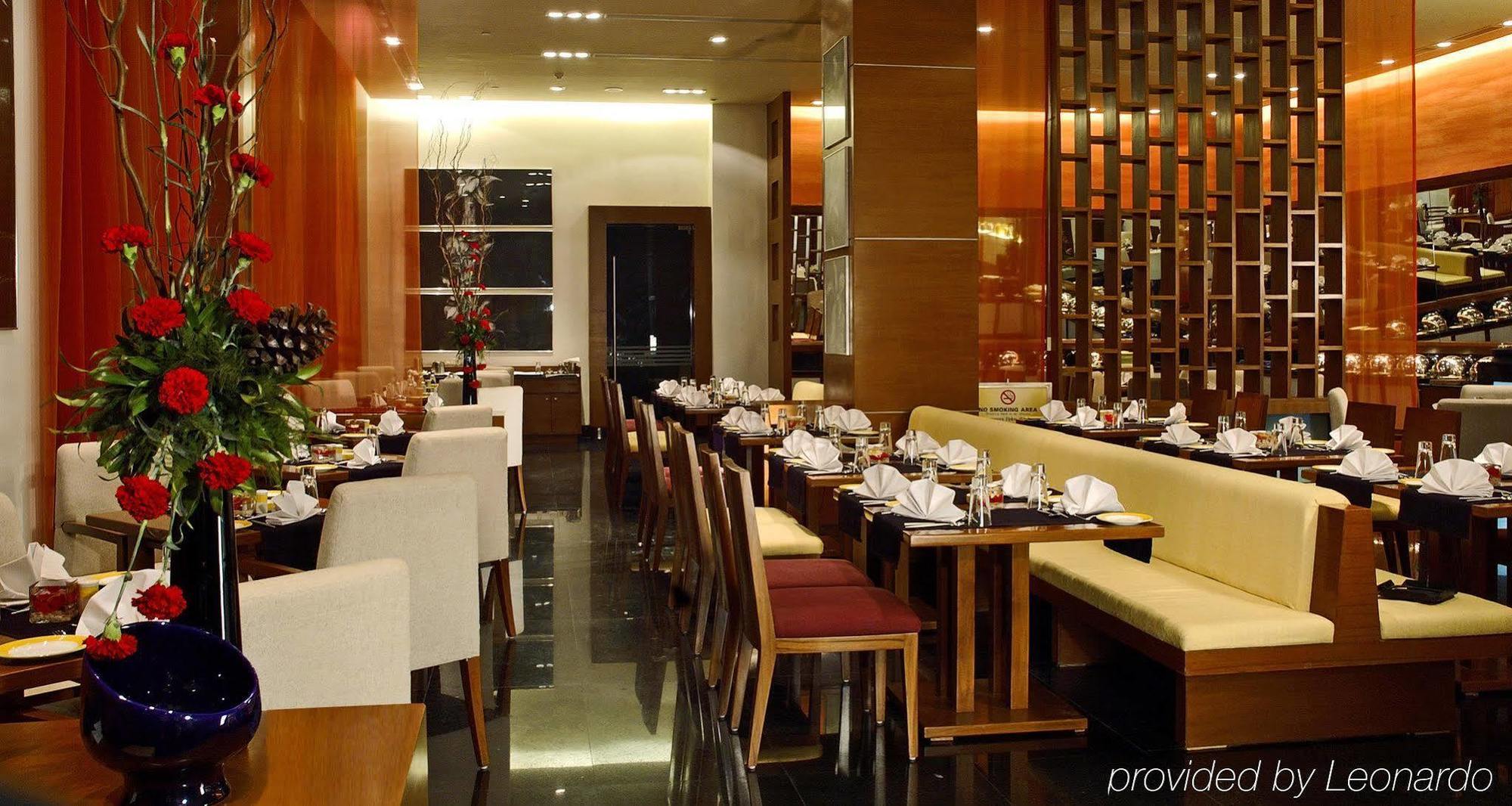 Fortune Select Global, Gurugram - Member Itc Hotels' Group Gurgaon Restoran fotoğraf